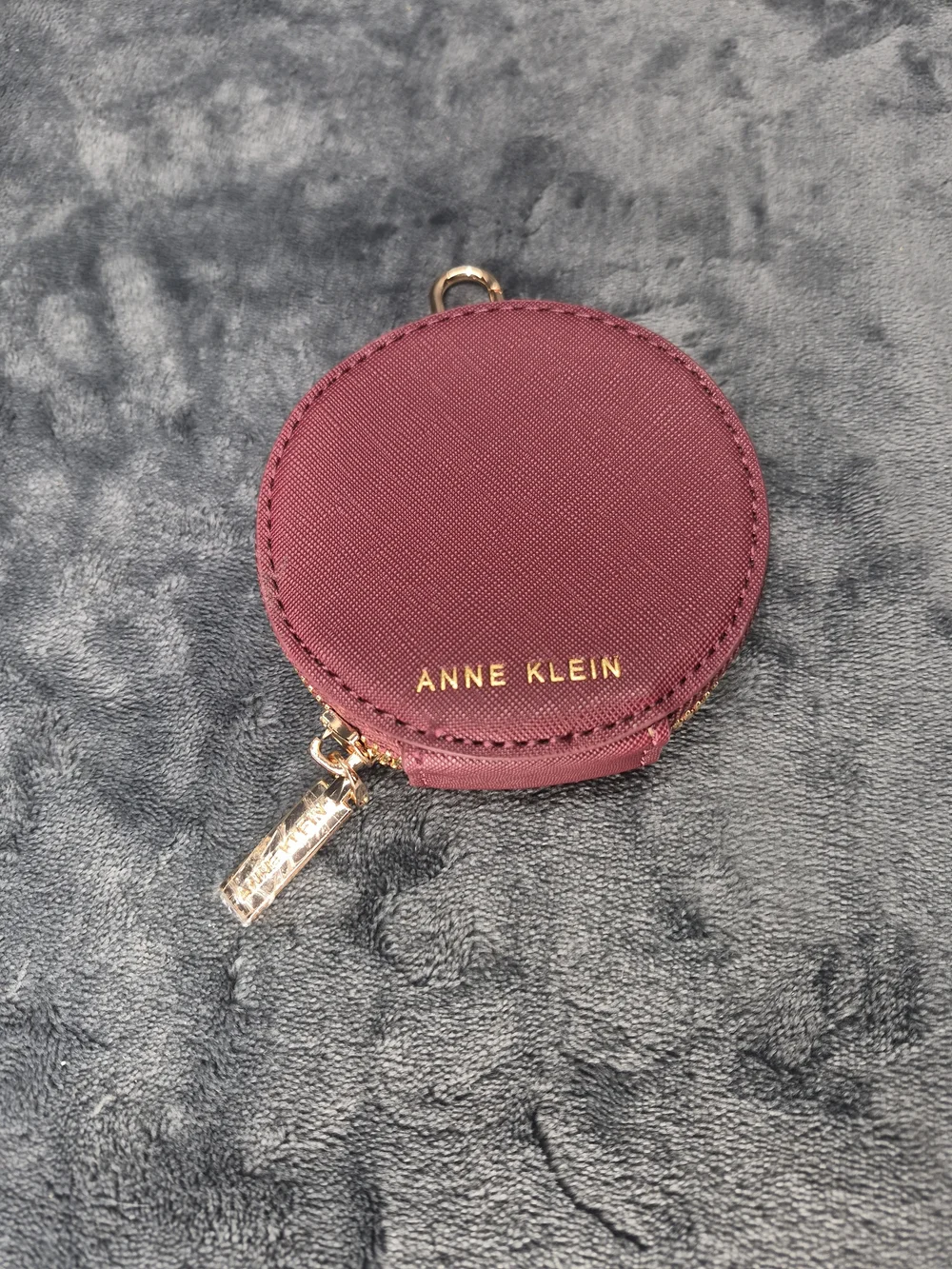 Anne Klein Burgundy Leather Round Coin Purse Zip Close Pouch Purse Swivel Clip